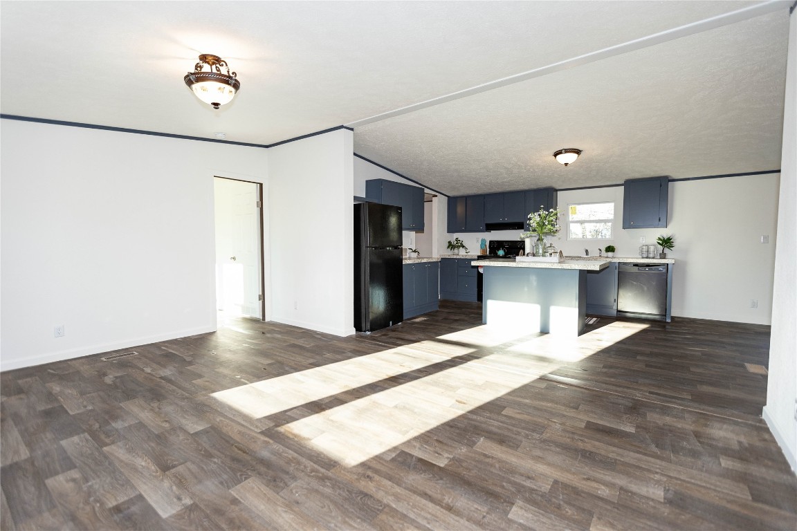 145 Crooked Road Dale, TX 78616 - Photo 5 of 26