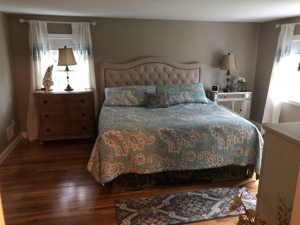 196 Chandler Road Andover, MA 01810 - Photo 17 of 22 Gallery Image 17