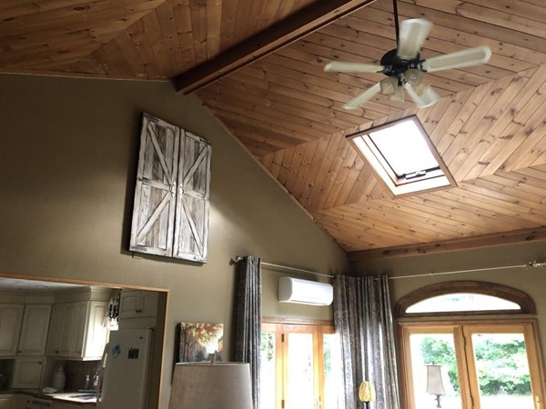196 Chandler Road Andover, MA 01810 - Photo 3 of 22 Gallery Image 3
