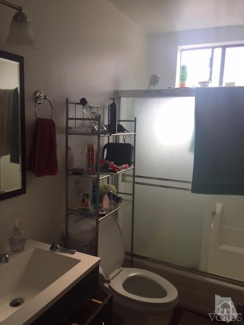 5154 Longfellow Way Oxnard, CA 93033 - Photo 9 of 12 Additional Photo