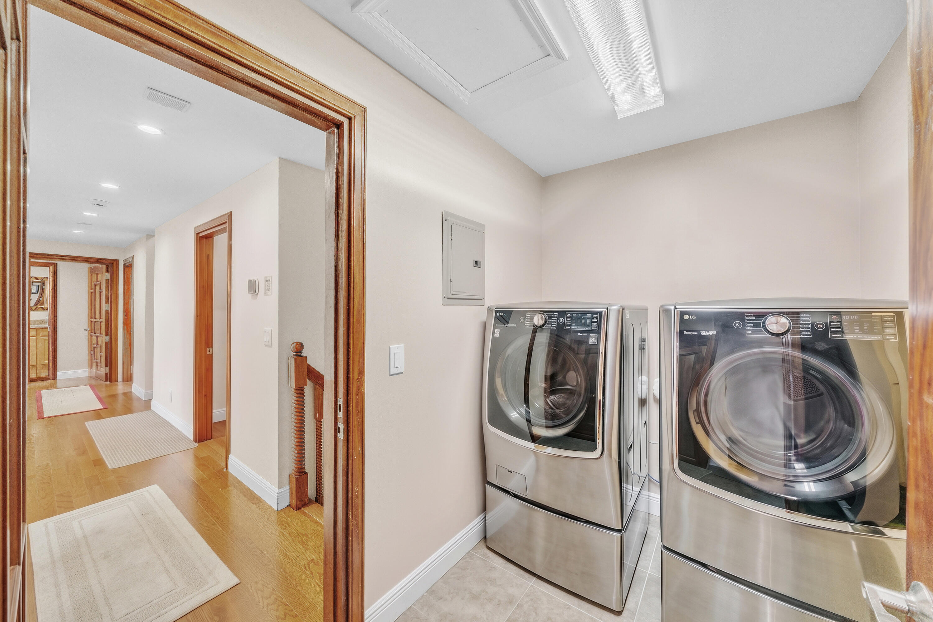 5844 Pinebrook Drive Boca Raton, FL 33433 - Photo 64 of 104 22 Laundry Rooms (5)