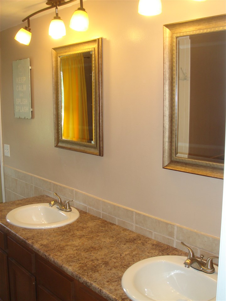 9128 Ernst Road Fort Wayne, IN 46809 - Photo 14 of 23