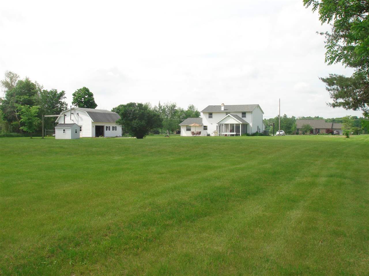 9128 Ernst Road Fort Wayne, IN 46809 - Photo 4 of 23