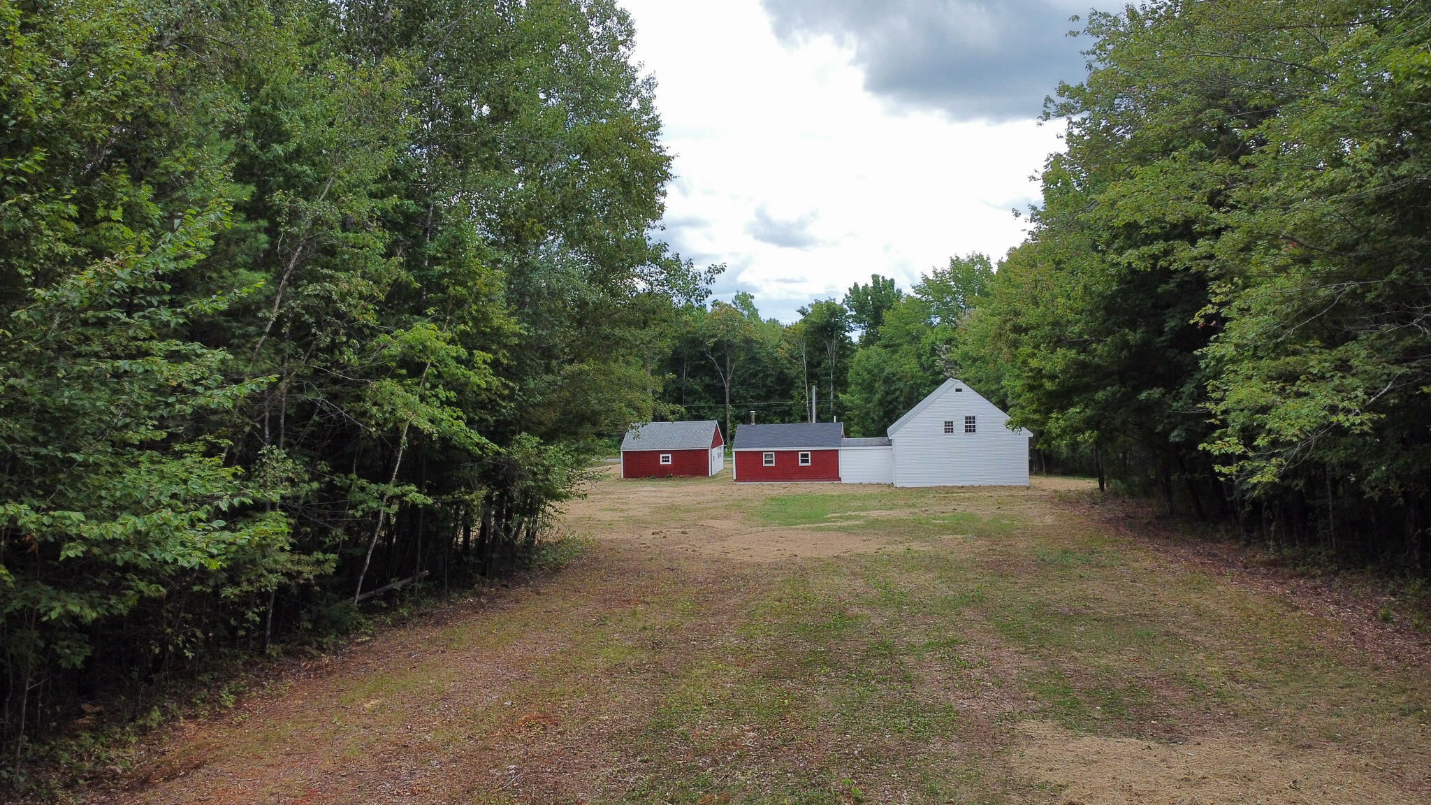 155 Garland Road Charleston, ME 04422 - Photo 3 of 15 3