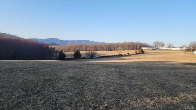 a view of yard and ocean view
