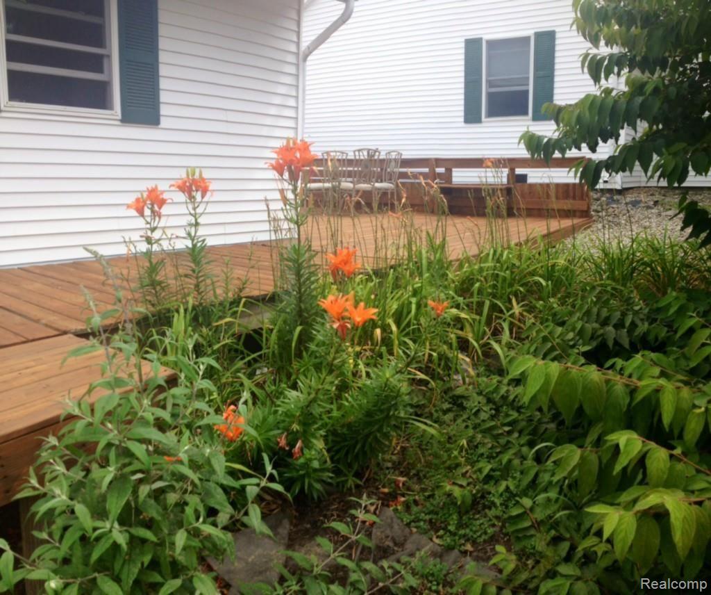 5130 Fenton Road Fenton, MI 48430 - Photo 17 of 63 image (18).jpg