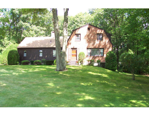 3 Chestnut Hill Road Chelmsford, MA 01824 - Photo 1 of 2 Gallery Image 1