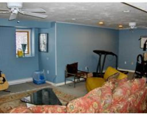 1038 Lowell Road Groton, MA 01450 - Photo 10 of 20