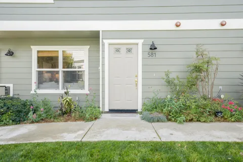 $595,000 | 581 Central Avenue, Buellton, CA 93427