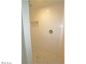 2724 Coventry Road Cleveland, OH 44120 - Photo 24 of 25 Gallery Image 24