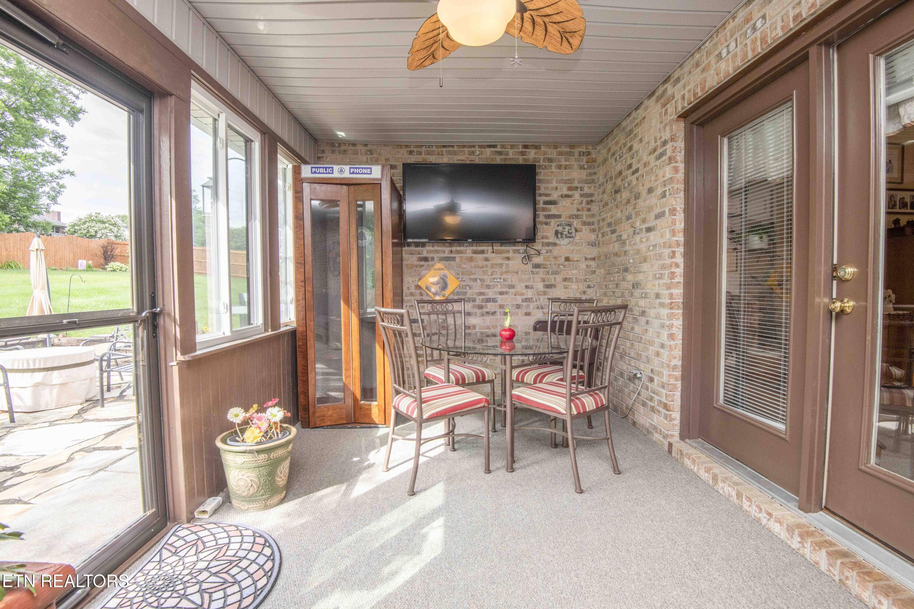 1217 Topside Road Louisville, TN 37777 - Photo 24 of 32 sunroom 2_1