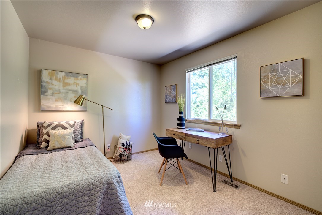 12220 Northeast 169th Street Bothell, WA 98011 - Photo 18 of 24 Gallery Image 18