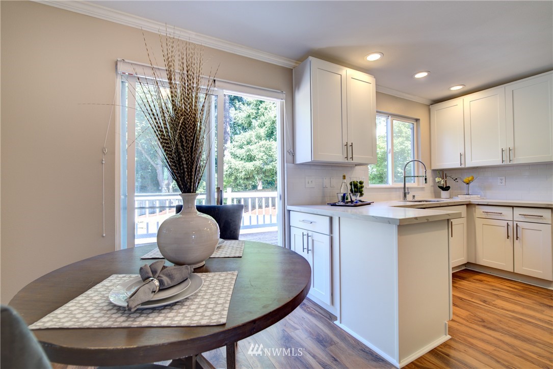 12220 Northeast 169th Street Bothell, WA 98011 - Photo 8 of 24 Gallery Image 8