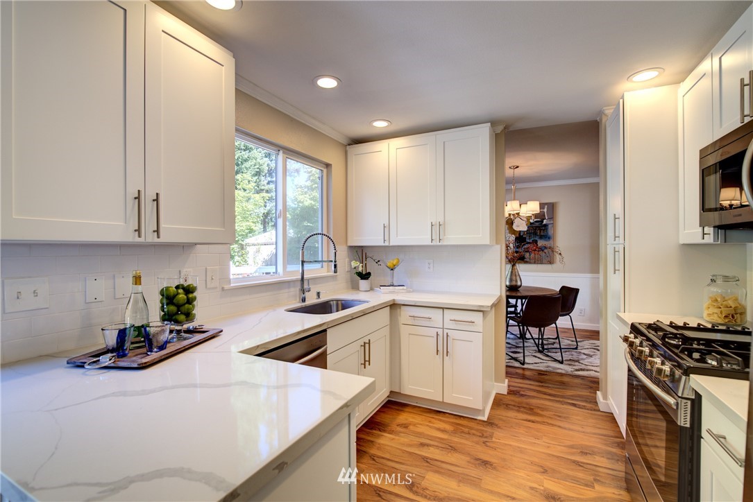 12220 Northeast 169th Street Bothell, WA 98011 - Photo 9 of 24 Gallery Image 9