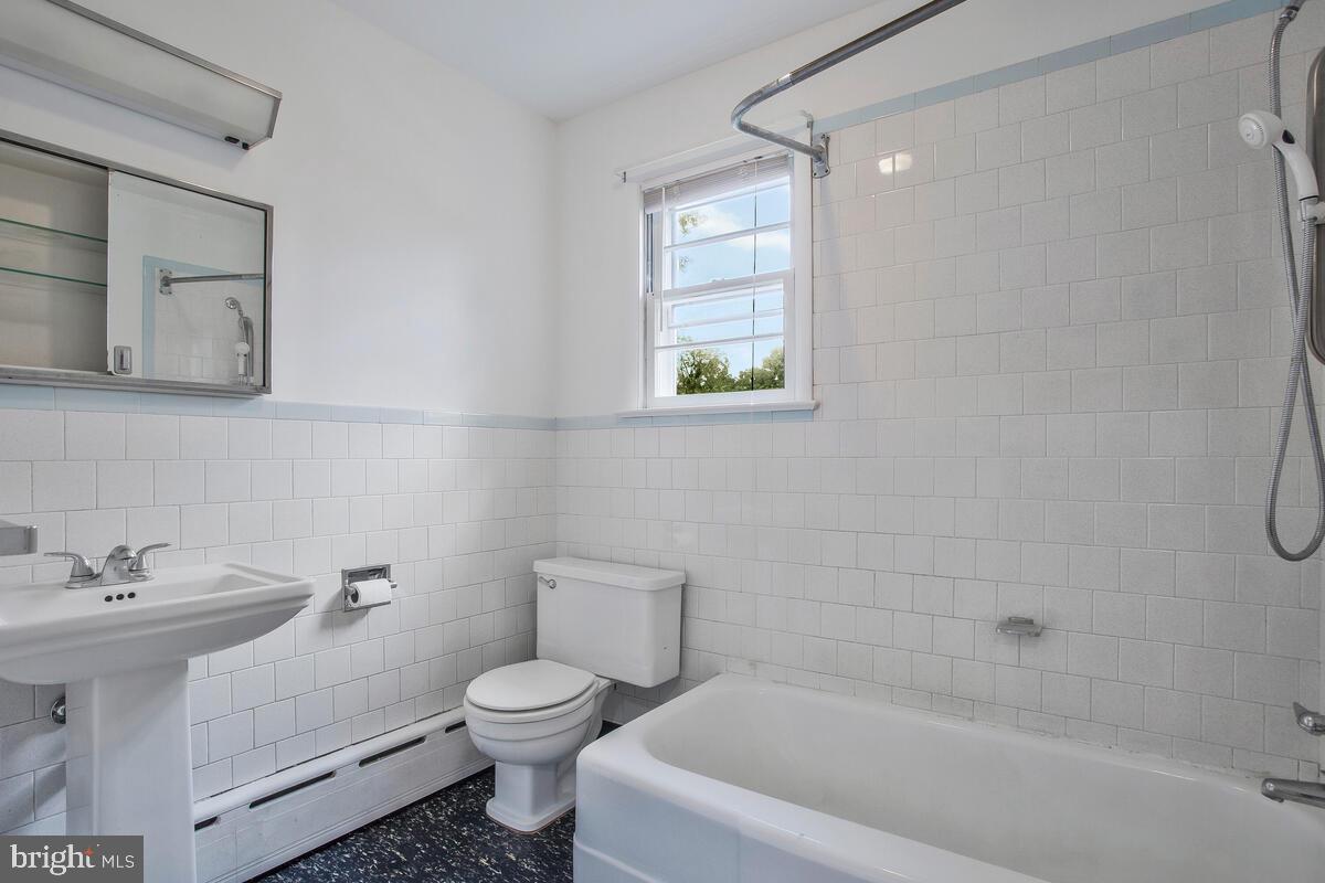 7805 Woodyard Road Clinton, MD 20735 - Photo 15 of 24 Gallery Image 15