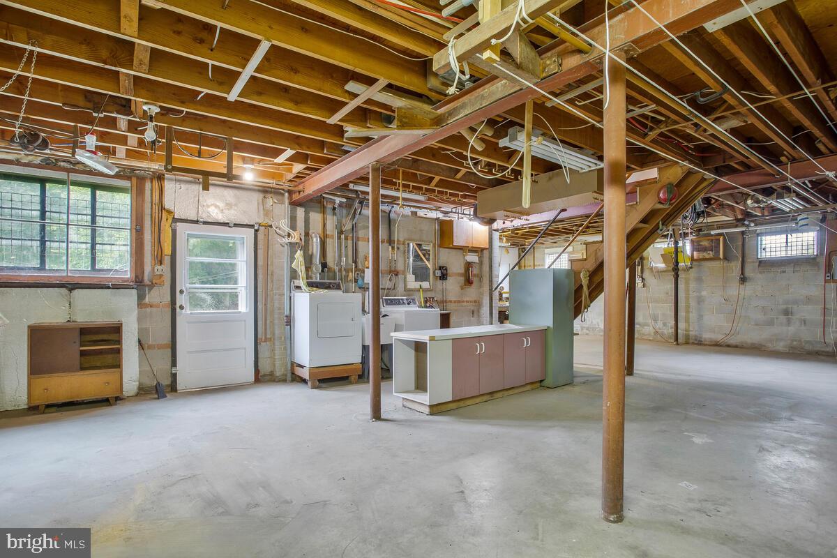 7805 Woodyard Road Clinton, MD 20735 - Photo 23 of 24 Gallery Image 23