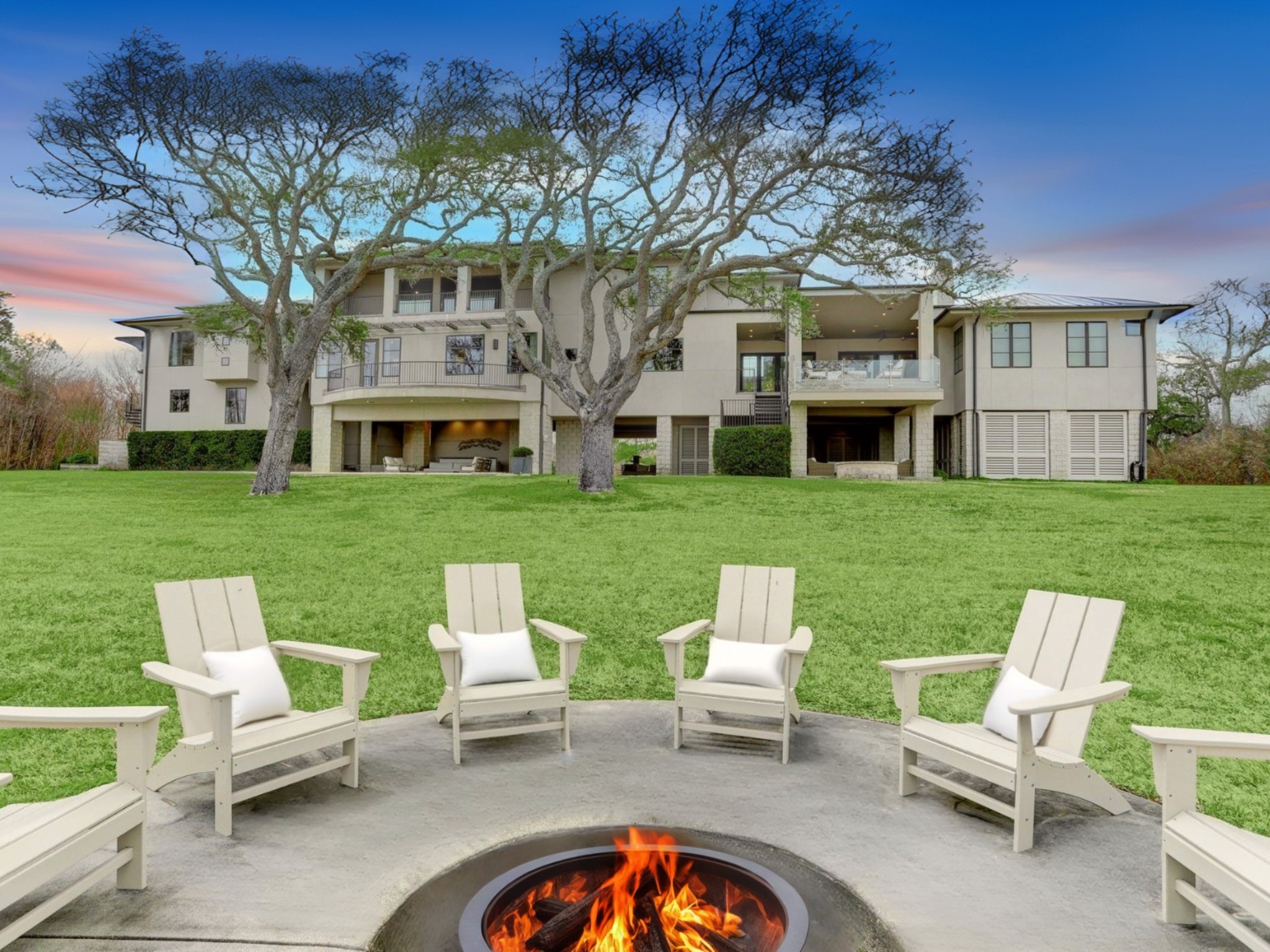 633 Quintana Roo Place Seabrook, TX 77586 - Photo 4 of 47 The tranquility and beauty of the landscape will captivate you as soon as you step foot onto the property.
