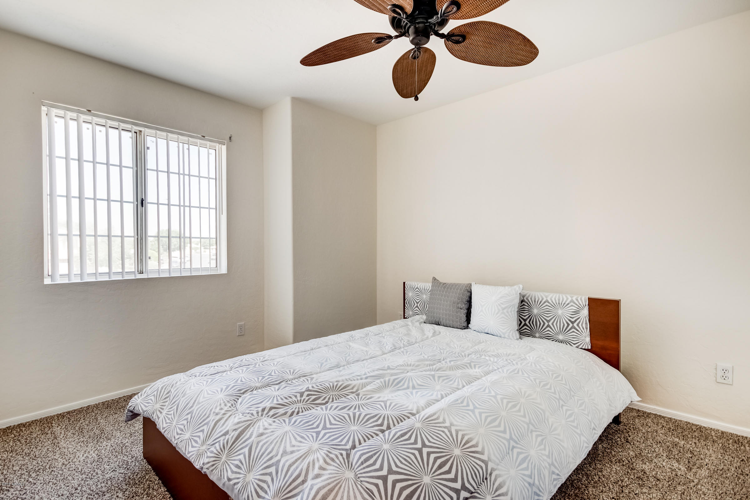 901 West Shellfish Drive Gilbert, AZ 85233 - Photo 29 of 62 901 W Shellfish Dr-34