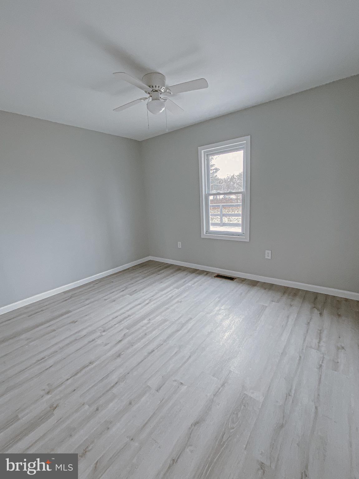 28092 Oneals Road Seaford, DE 19973 - Photo 16 of 24 Downstairs bedroom