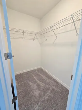 $2,000 | 2646 Sunray Venus Way, Ruskin, FL 33570