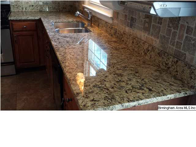 107 Chestnut Drive Alabaster, AL 35007 - Photo 9 of 32