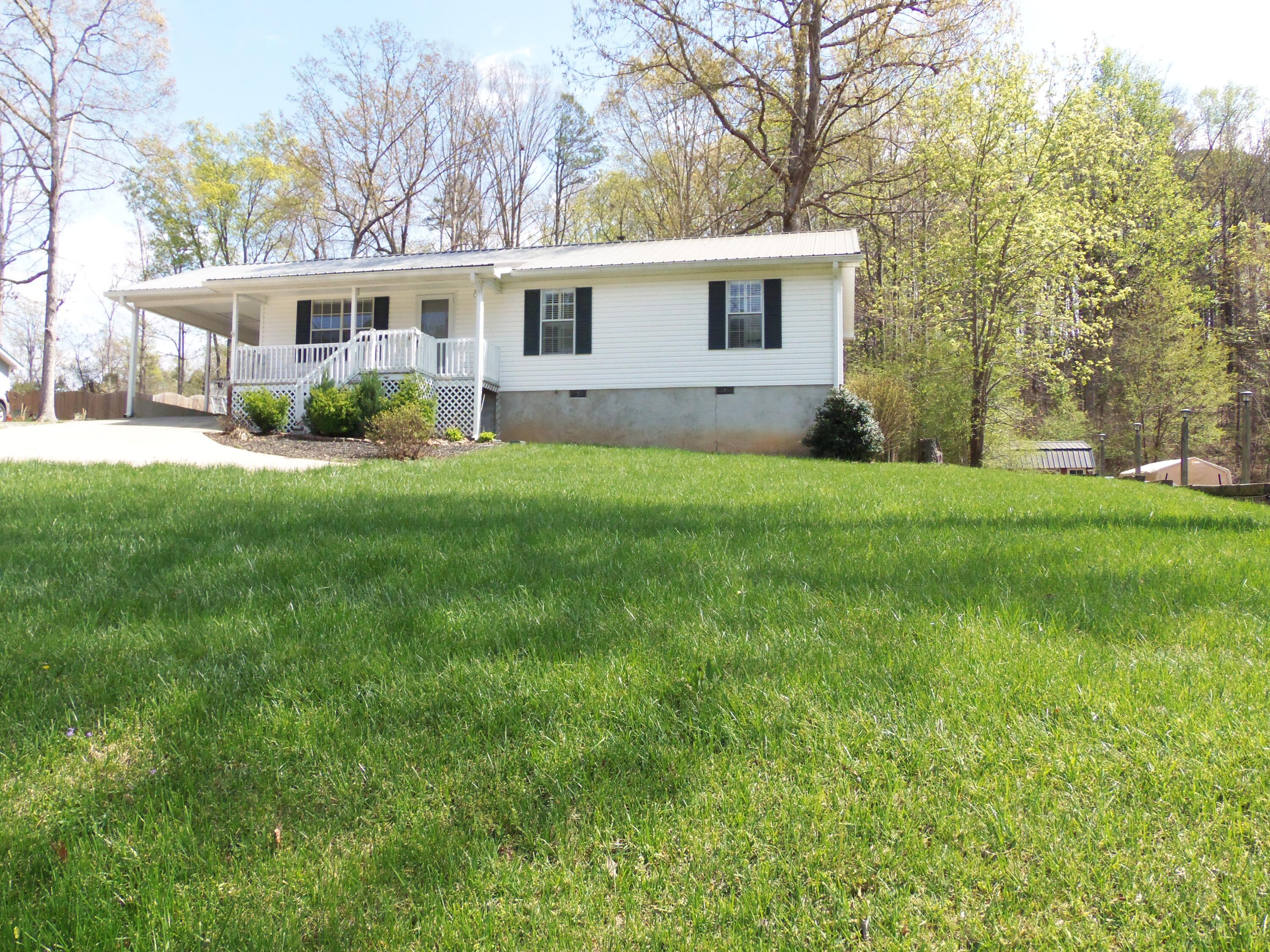 1179 Gardner Spring Road Southeast Adairsville, GA 30103 - Photo 1 of 13 100_0525