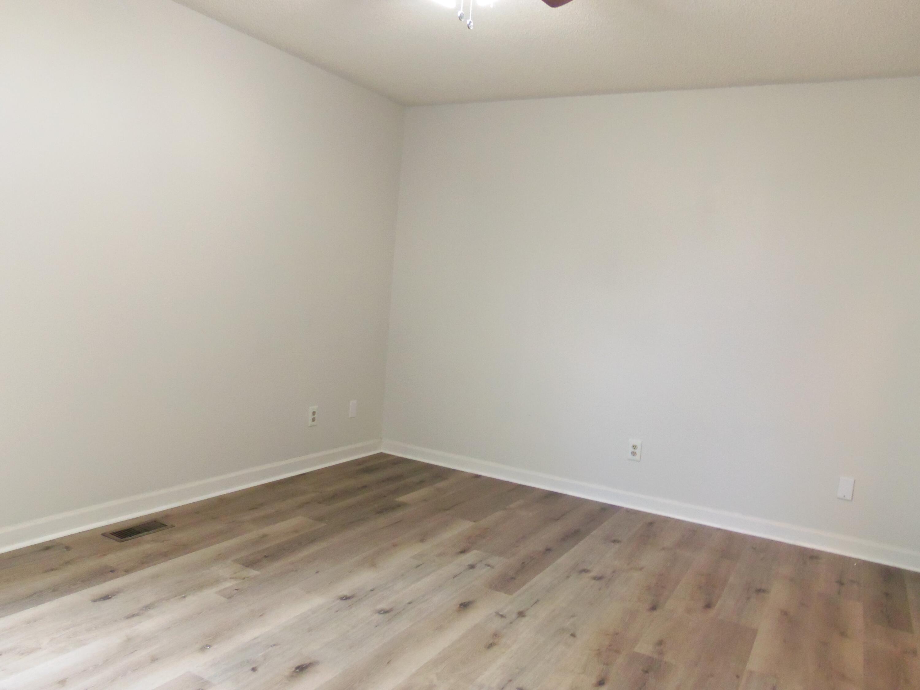 1179 Gardner Spring Road Southeast Adairsville, GA 30103 - Photo 11 of 13 100_0510