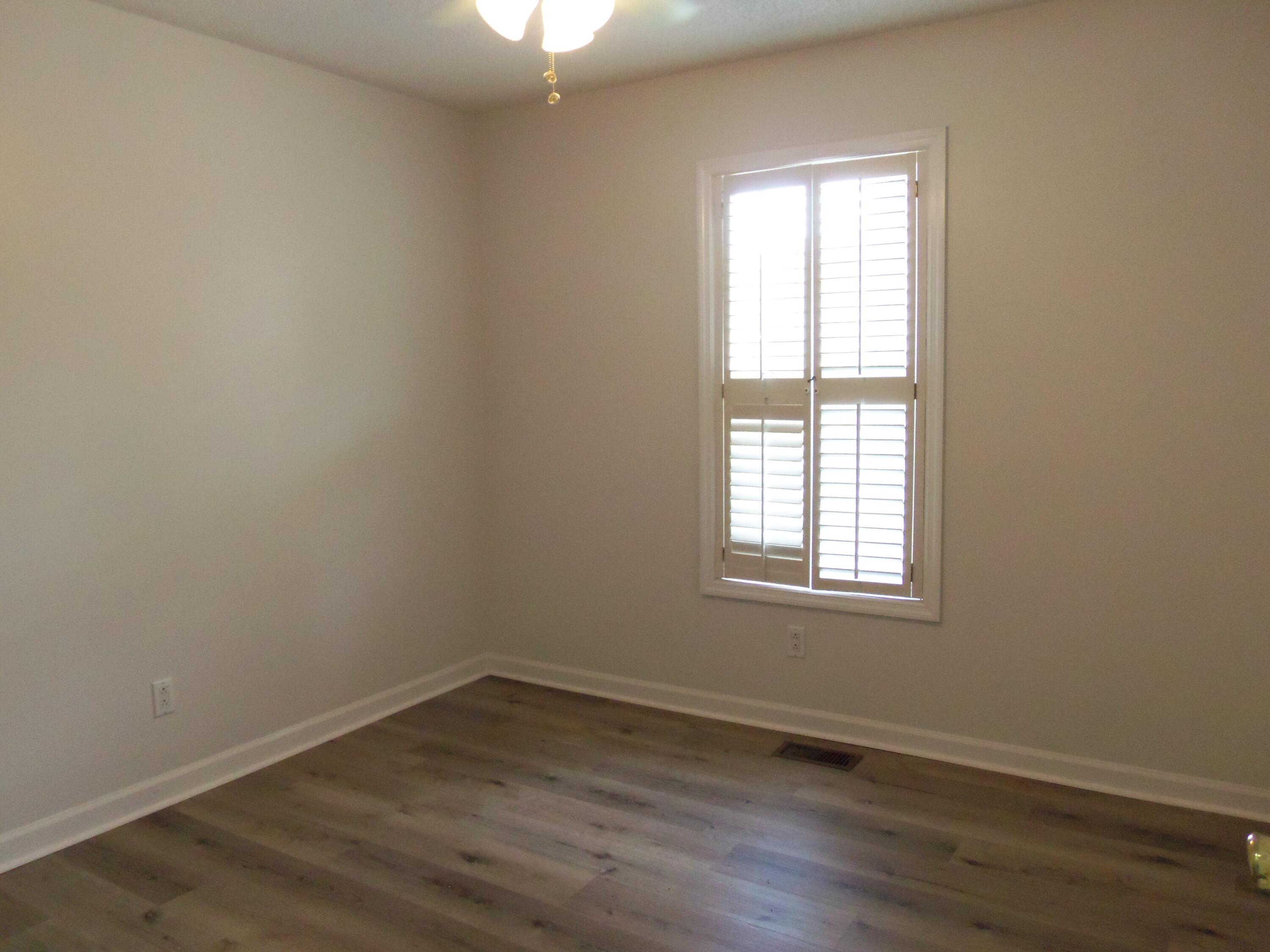 1179 Gardner Spring Road Southeast Adairsville, GA 30103 - Photo 6 of 13 100_0502