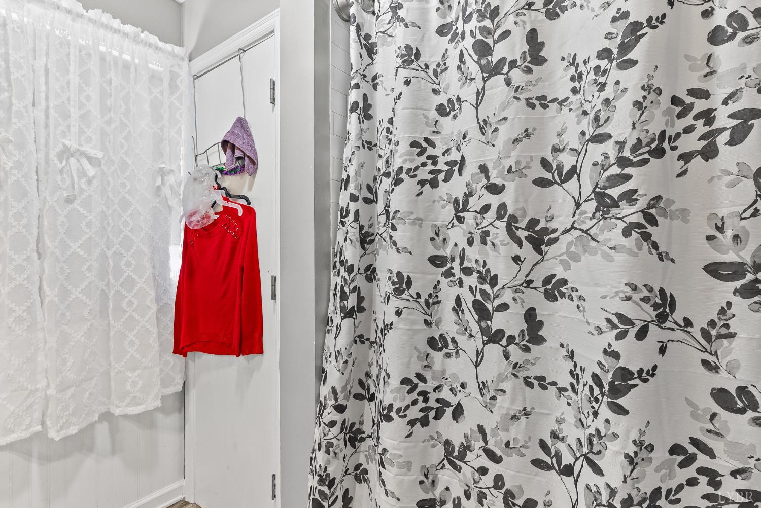 473 Forest Sale Road Amherst, VA 24521 - Photo 12 of 39 a close up view of a curtain