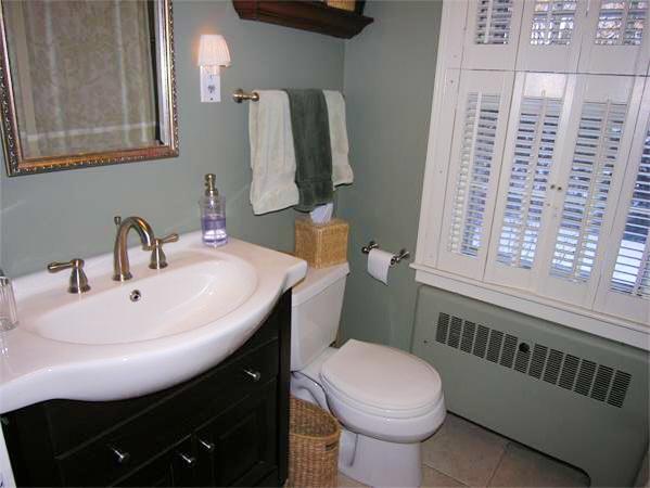 10 Lawrence Road Needham, MA 02492 - Photo 19 of 25