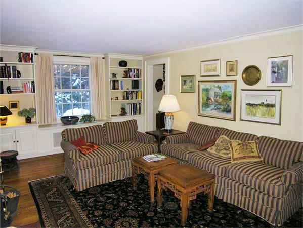 10 Lawrence Road Needham, MA 02492 - Photo 2 of 25