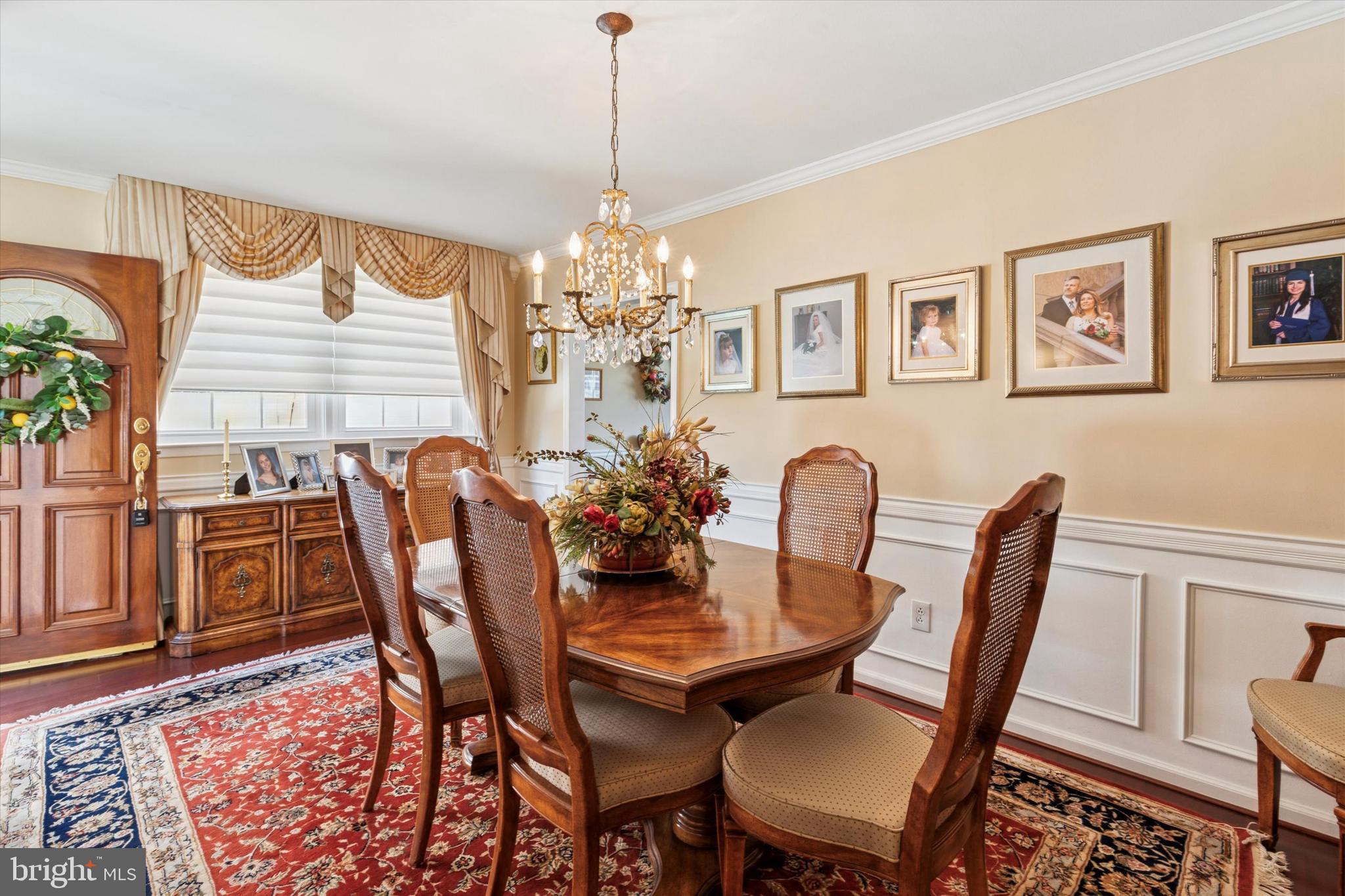 7406 Hill Road Philadelphia, PA 19128 - Photo 9 of 25 Gallery Image 9
