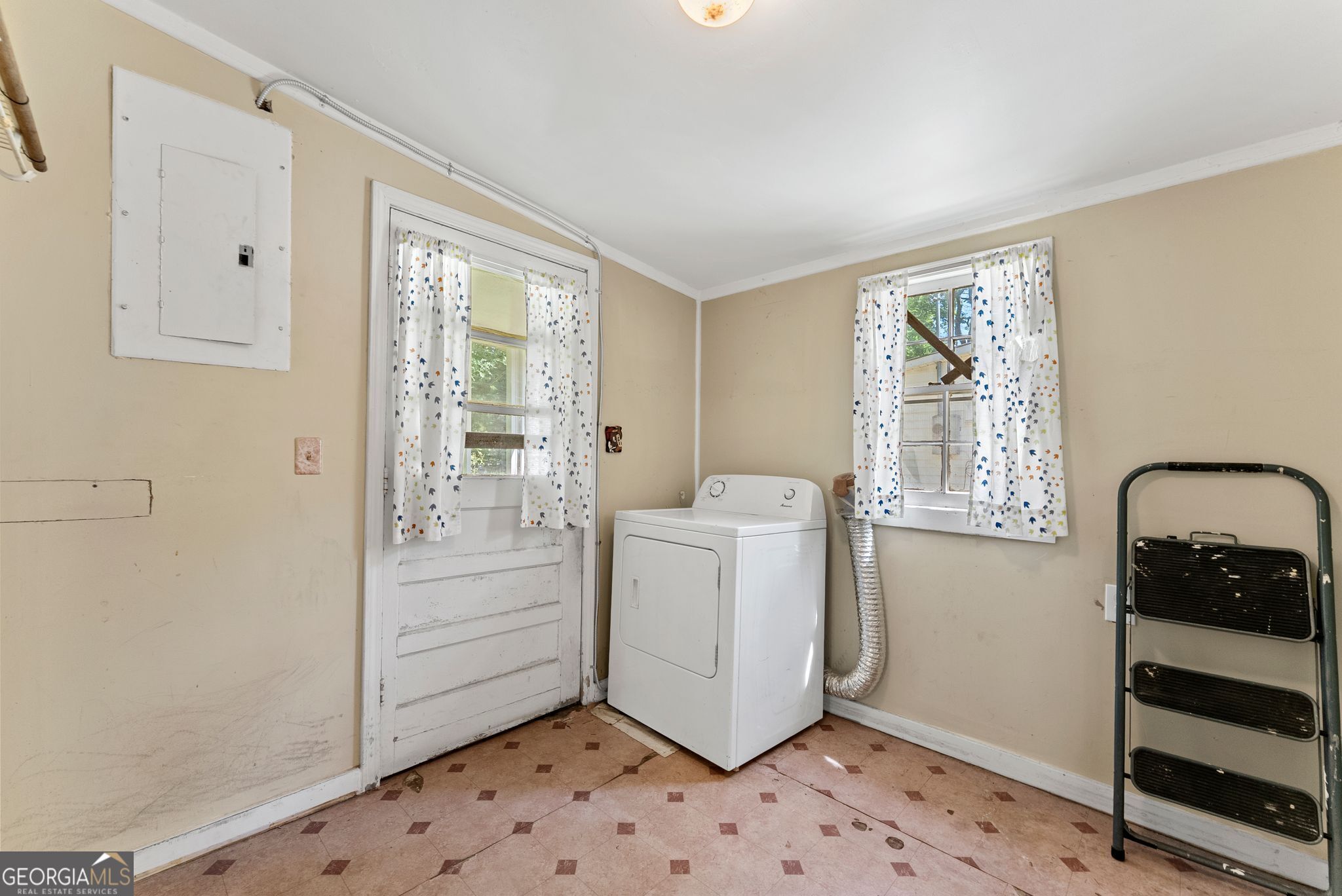 76 Park Street Commerce, GA 30529 - Photo 17 of 37