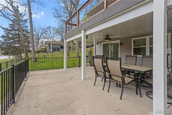$299,999 | 210 North Lake Drive, Hillsboro, MO 63050