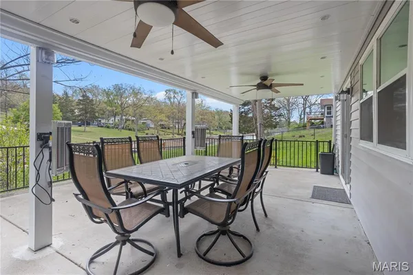 $299,999 | 210 North Lake Drive, Hillsboro, MO 63050