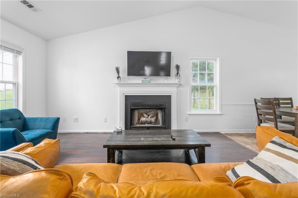 3105 Beeson Acres Road Winston-Salem, NC 27105 - Photo 5 of 25