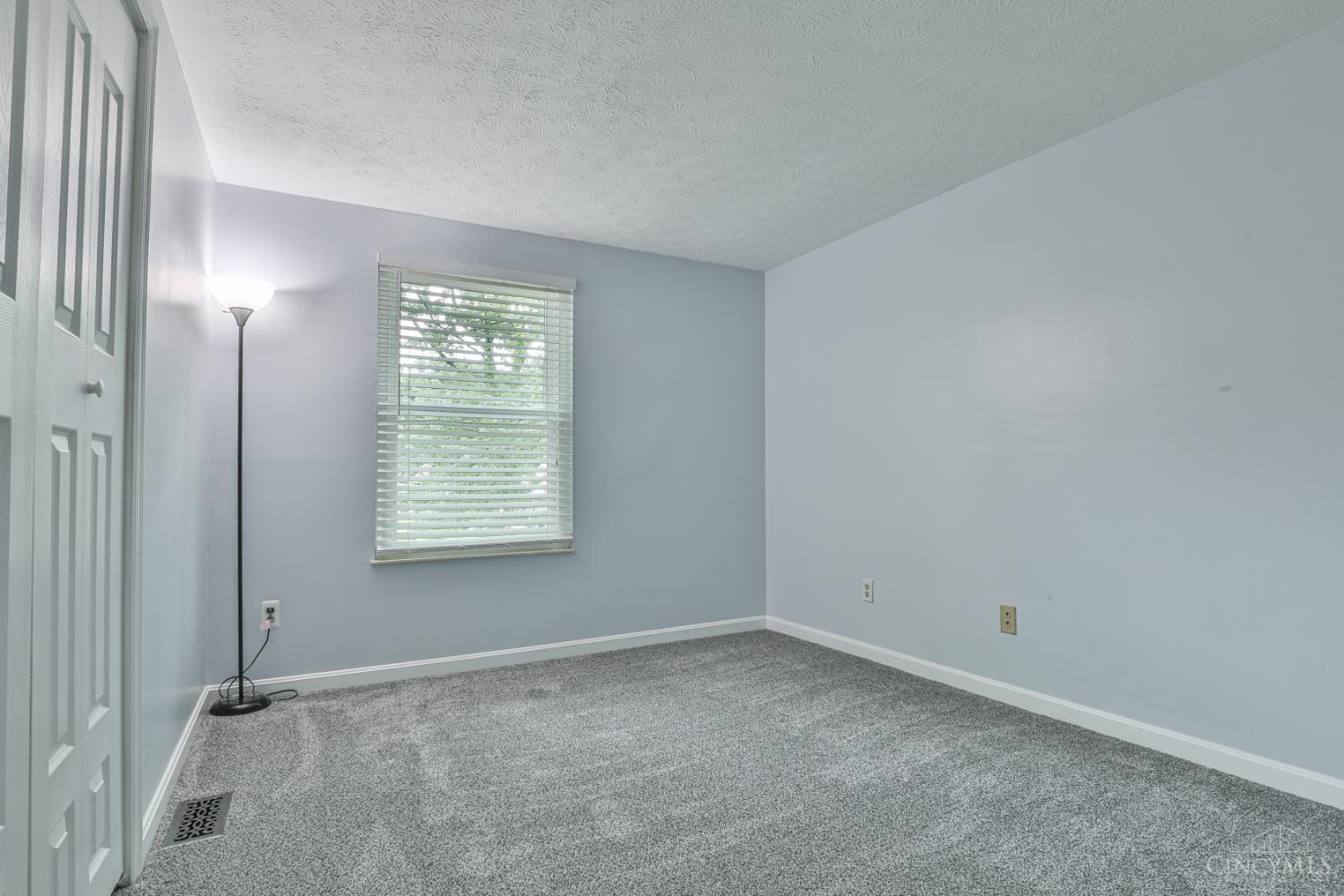 2280 Chesterfield Lane Batavia, OH 45103 - Photo 20 of 46
