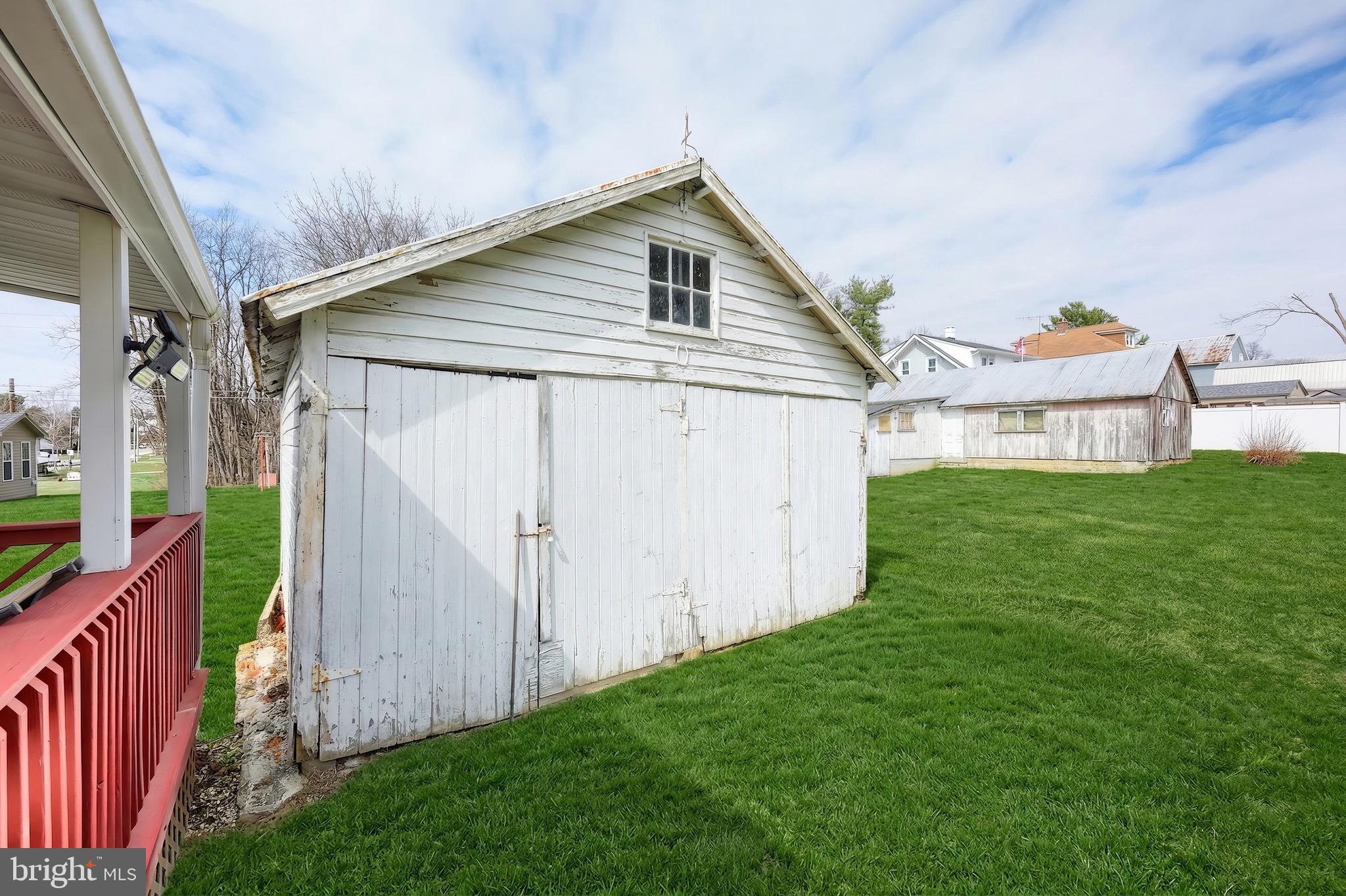 6016 Baltimore Pike Littlestown, PA 17340 - Photo 24 of 32 a view of a house with backyard and porch