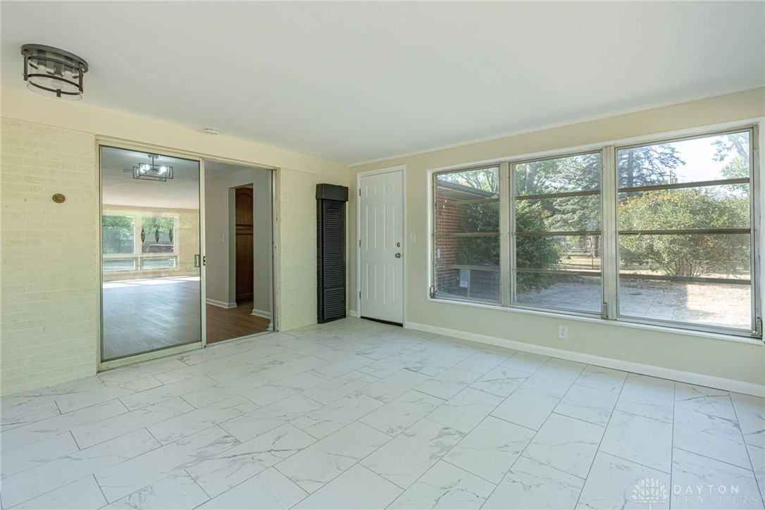 4928 Bonnie Road Kettering, OH 45440 - Photo 12 of 25