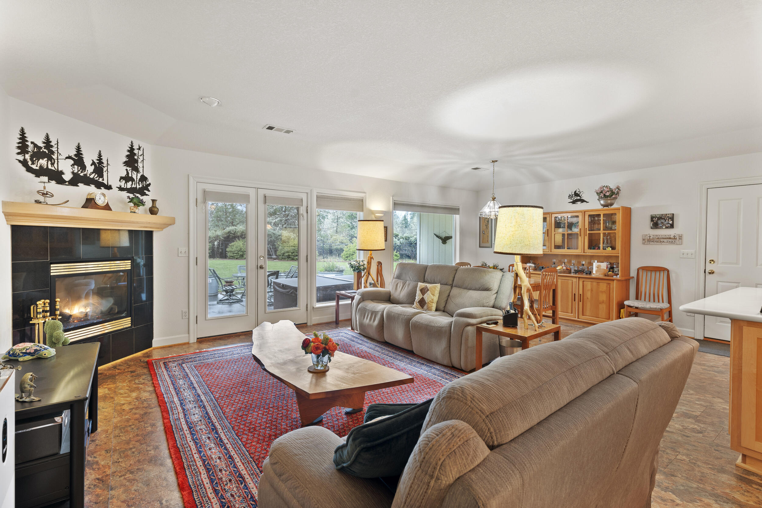 1570 Dick George Road Cave Junction, OR 97523 - Photo 18 of 41 Living Room