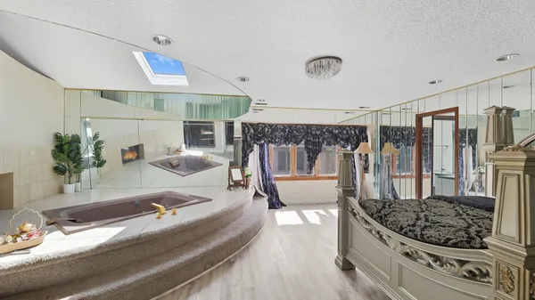 $579,000 | 12815 Seneca Drive, Palos Heights, IL 60463