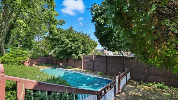 $579,000 | 12815 Seneca Drive, Palos Heights, IL 60463