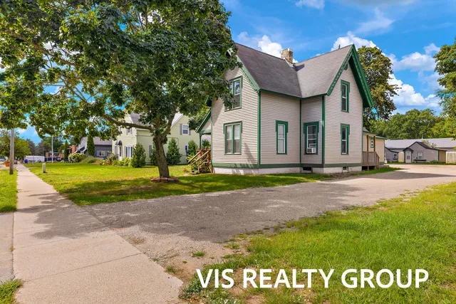 $375,000 | 83 North 3rd Avenue, Fruitport, MI 49415
