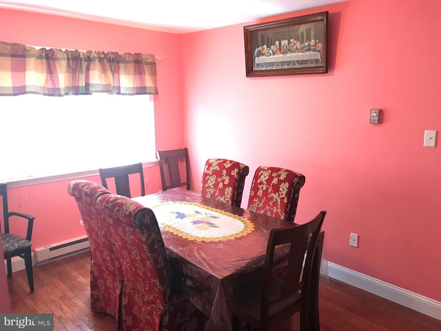 747 Valley Road Coatesville, PA 19320 - Photo 5 of 15 Dining Room