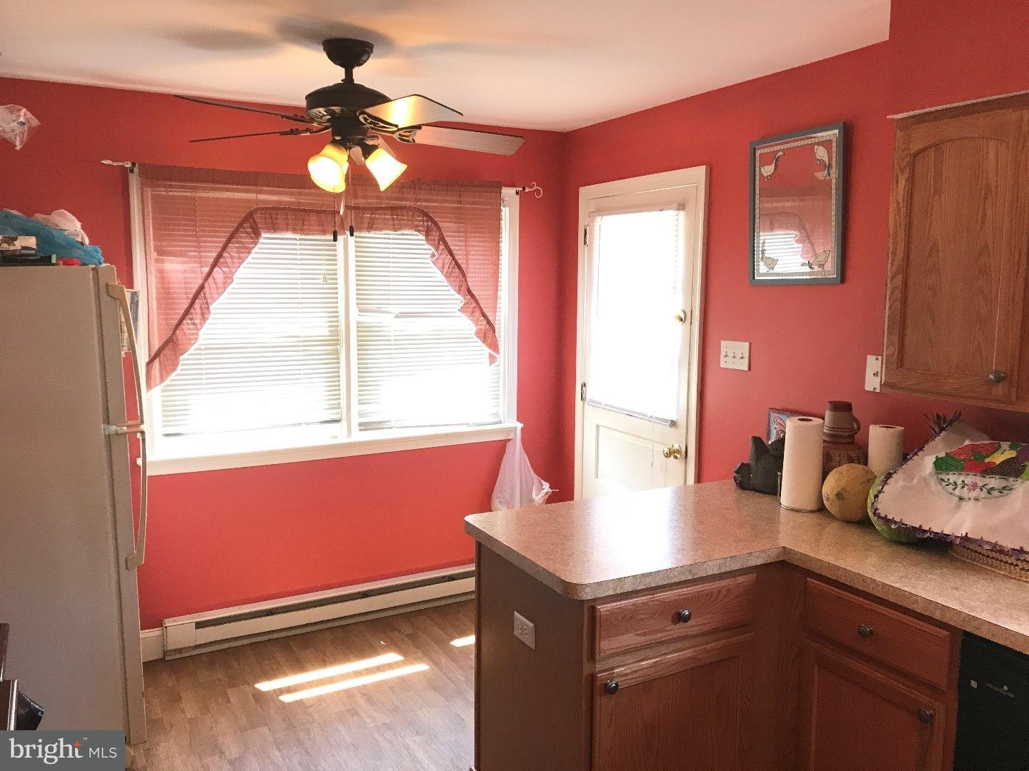 747 Valley Road Coatesville, PA 19320 - Photo 7 of 15 Kitchen