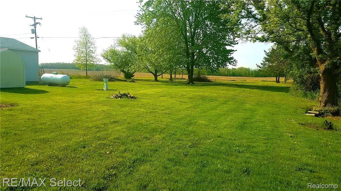 10451 Ray Road Gaines, MI 48436 - Photo 15 of 16 20180516_175133.jpg