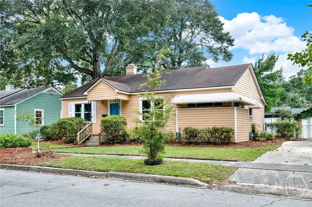 $264,900 | 2305 East 40th Street, Savannah, GA 31404