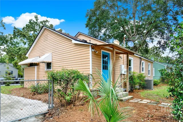 $264,900 | 2305 East 40th Street, Savannah, GA 31404
