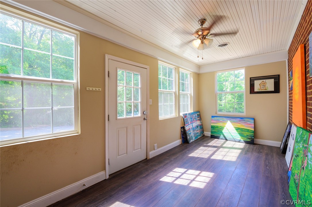 3215 Pemberton Road Henrico, VA 23233 - Photo 26 of 39 Morning room!