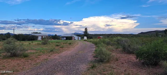 $250,000 | 653 East Border Road, Bisbee, AZ 85603